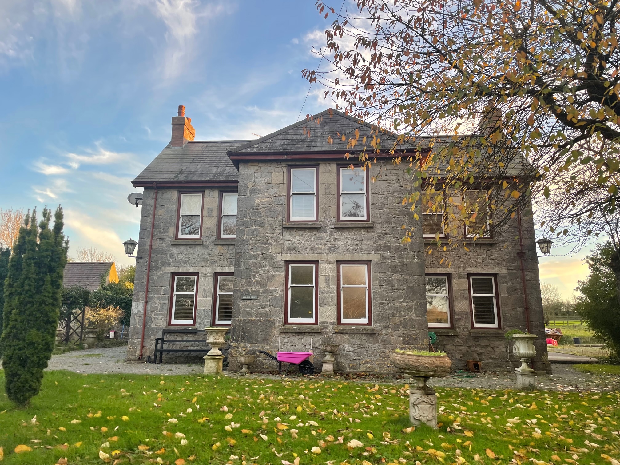 Home Pembrokeshire Historic Buildings Trust